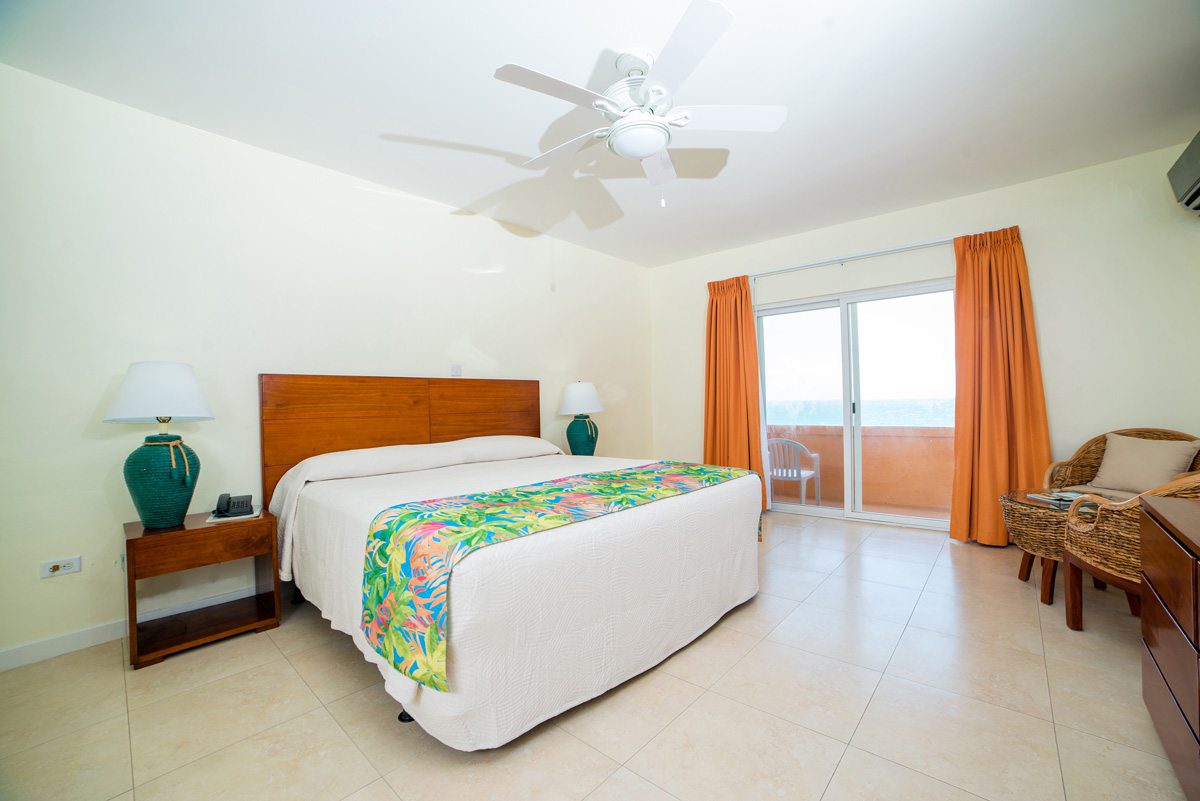 Sugar-Bay-Club-Ocean-Front-Room-1-1
